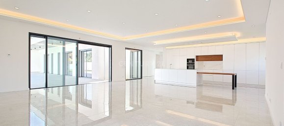 5 bedrooms House in Corroios, Portugal No. 103512 11