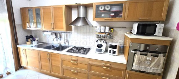 Apartamento de 2 dormitorios en Zeccone, Italy No. 375121 11