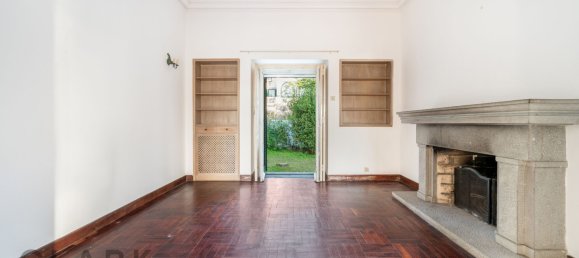 7 bedrooms Villa in Cascais, Portugal No. 53221 10