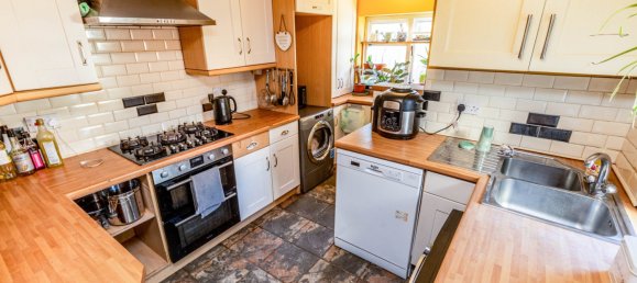 3 bedrooms House in Clevedon, United Kingdom No. 2346 7