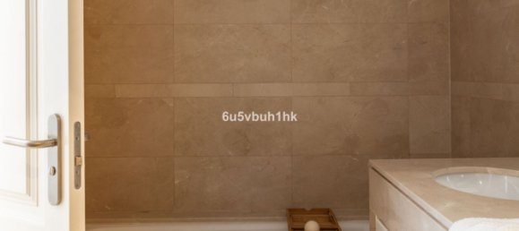 2 chambres Appartement à Marbella, Spain No. 139597 17