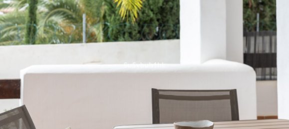 2 chambres Appartement à Marbella, Spain No. 139597 6