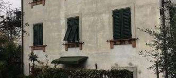 2-salle Appartement à Lucca, Italy No. 189313 5