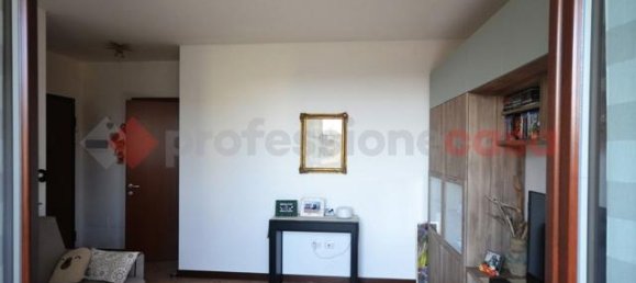 Apartamento de 2 habitaciónes en Pioltello, Italy No. 13716 6