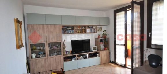 Apartamento de 2 habitaciónes en Pioltello, Italy No. 13716 18