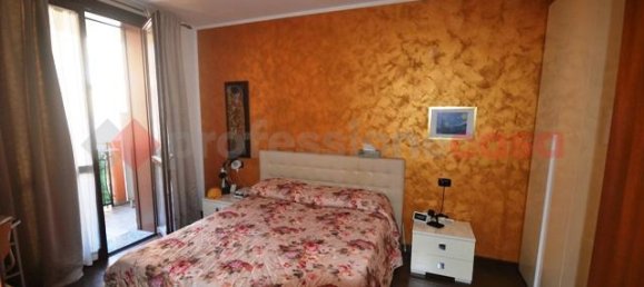 Apartamento de 2 habitaciónes en Pioltello, Italy No. 13716 11