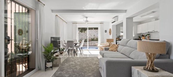 4 Schlafzimmer Villa in Mijas, Spain, Nr. 141242 3