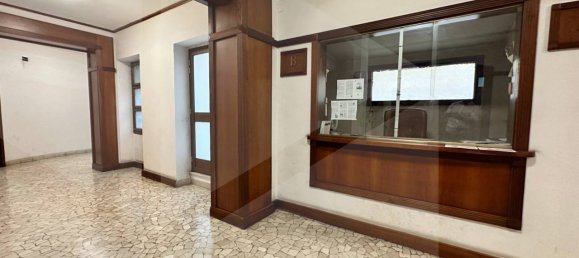 4 rooms Apartment in Rome, Italy No. 34071 27