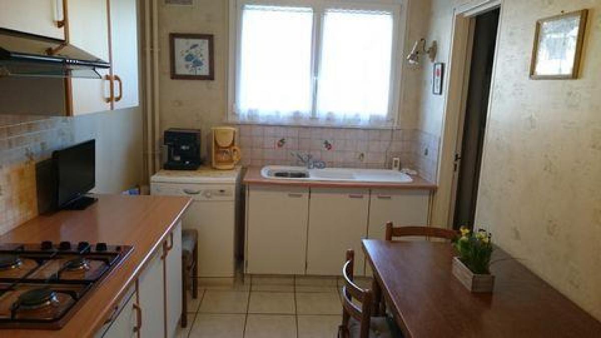 Студия в кондо  в Реймс, Франция № 31693