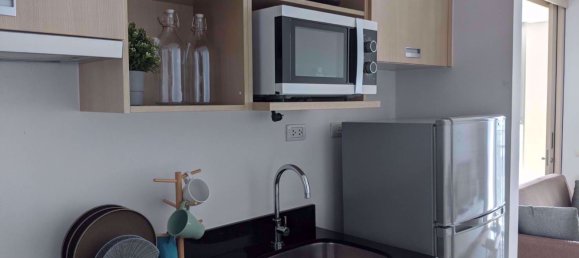 1 bedroom Condo in Chatuchak, Thailand No. 10001 3