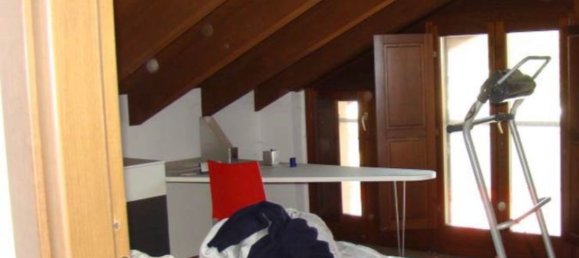 Apartamento de 4 habitaciónes en Magenta, Italy No. 144433 5