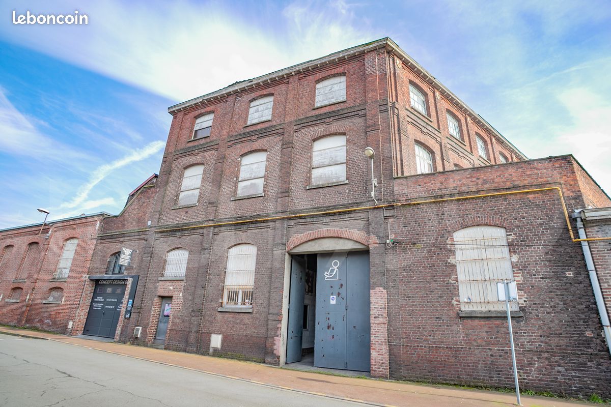 Bureau à Tourcoing, France 3500m² No. 277373