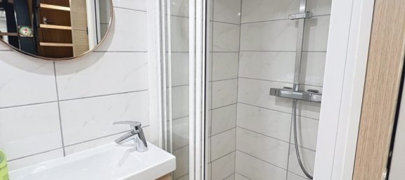 Estudio en Biarritz, France No. 99074 6