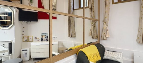 Estudio en Biarritz, France No. 99074 7