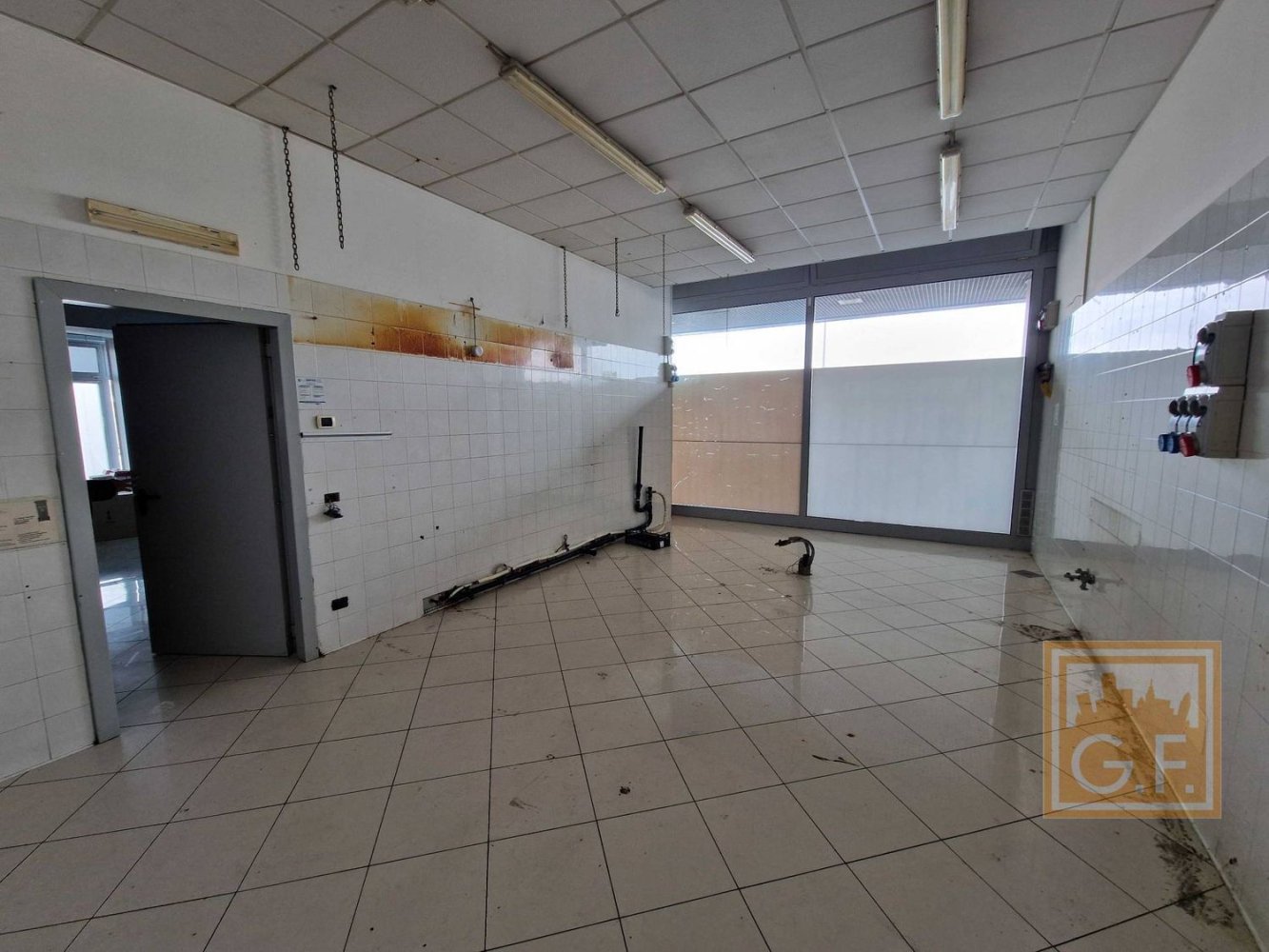 Almacén en Treviso, Italy 85 m² No. 71337