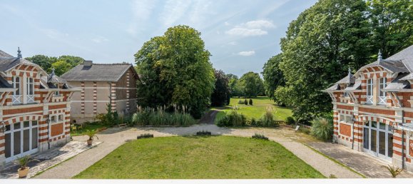 Дом с 10 спальнями в Тур, Франция № 237045 3