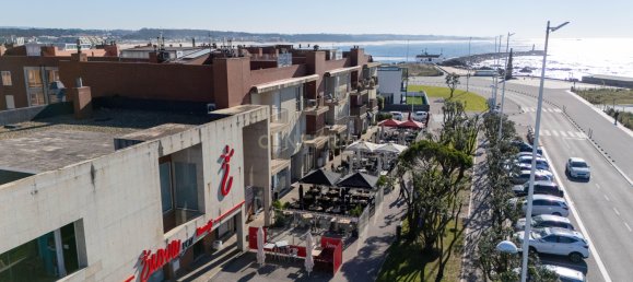 Propriété commerciale à Vila do Conde, Portugal 140m² No. 79794 31