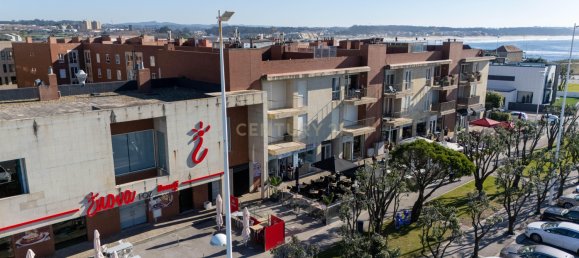 Propriété commerciale à Vila do Conde, Portugal 140m² No. 79794 30