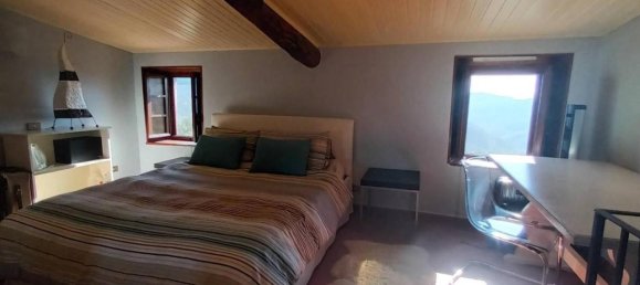 4-Zimmer Haus in Pescaglia, Italy, Nr. 146586 9