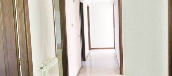 3 bedrooms Apartment in Rome, Italy No. 45562 24