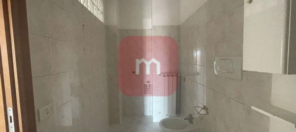 3-salle Appartement à Artena, Italy No. 203078 15