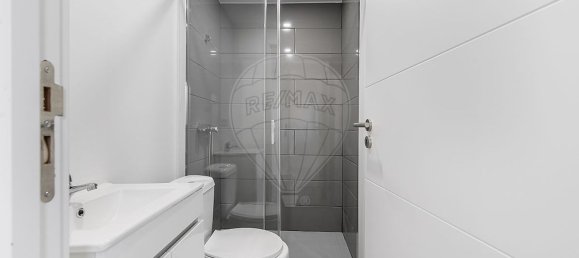 9 bedrooms House in Sao Mamede de Infesta, Portugal No. 26247 33