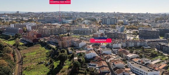 9 bedrooms House in Sao Mamede de Infesta, Portugal No. 26247 2