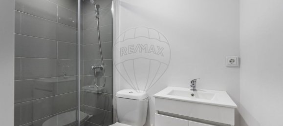 9 bedrooms House in Sao Mamede de Infesta, Portugal No. 26247 21