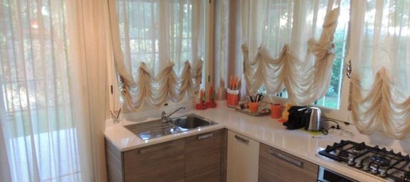 Villa de 5 habitaciónes en Forte dei Marmi, Italy No. 191711 7