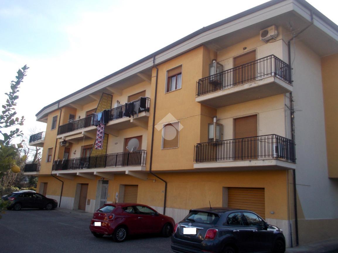 Квартира с 5 комнатами в Кастролиберо, Италия № 143650