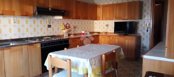 Квартира с 5 комнатами в Кастролиберо, Италия № 143650 12