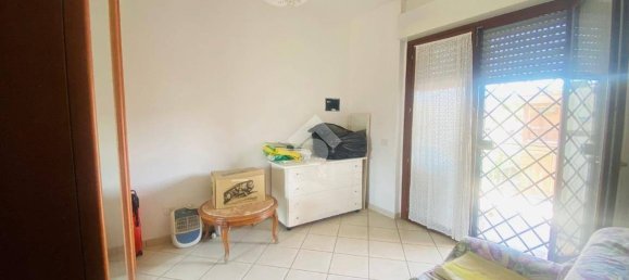 2 Schlafzimmer Wohnung in Rome, Italy, Nr. 305771 11