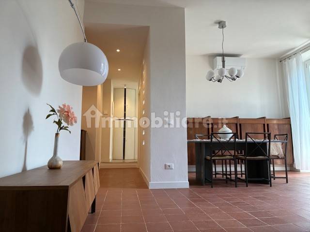 2 bedrooms Apartment in Florence, Italy No. 133513