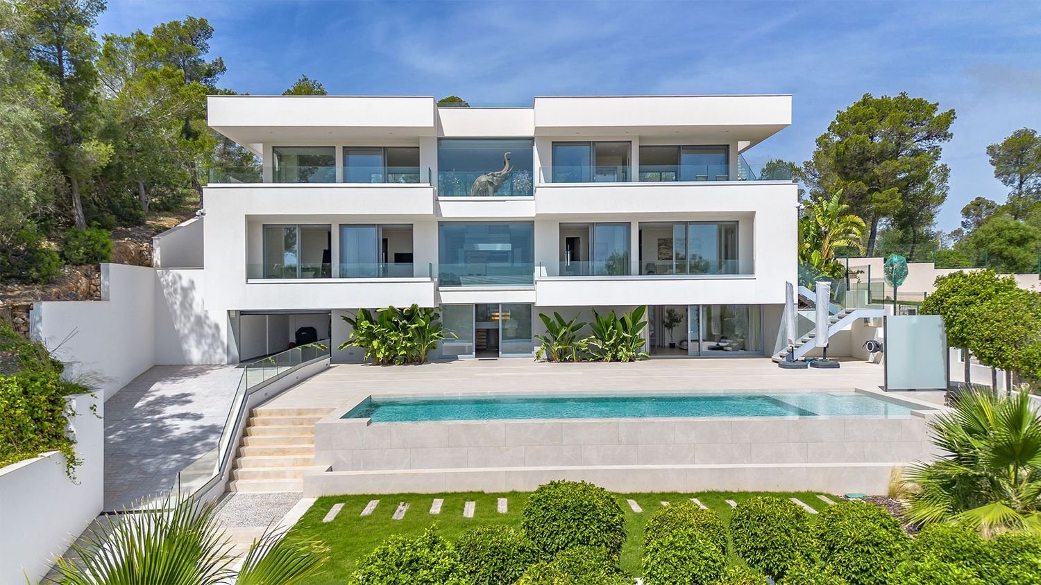 5 Schlafzimmer Villa in Palmanova, Spain, Nr. 148654