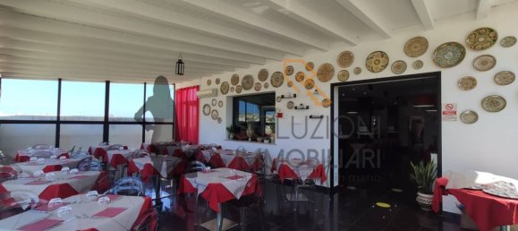 4-Zimmer Gewerbliche Immobilie in San Vito Lo Capo, Italy, Nr. 112679 10