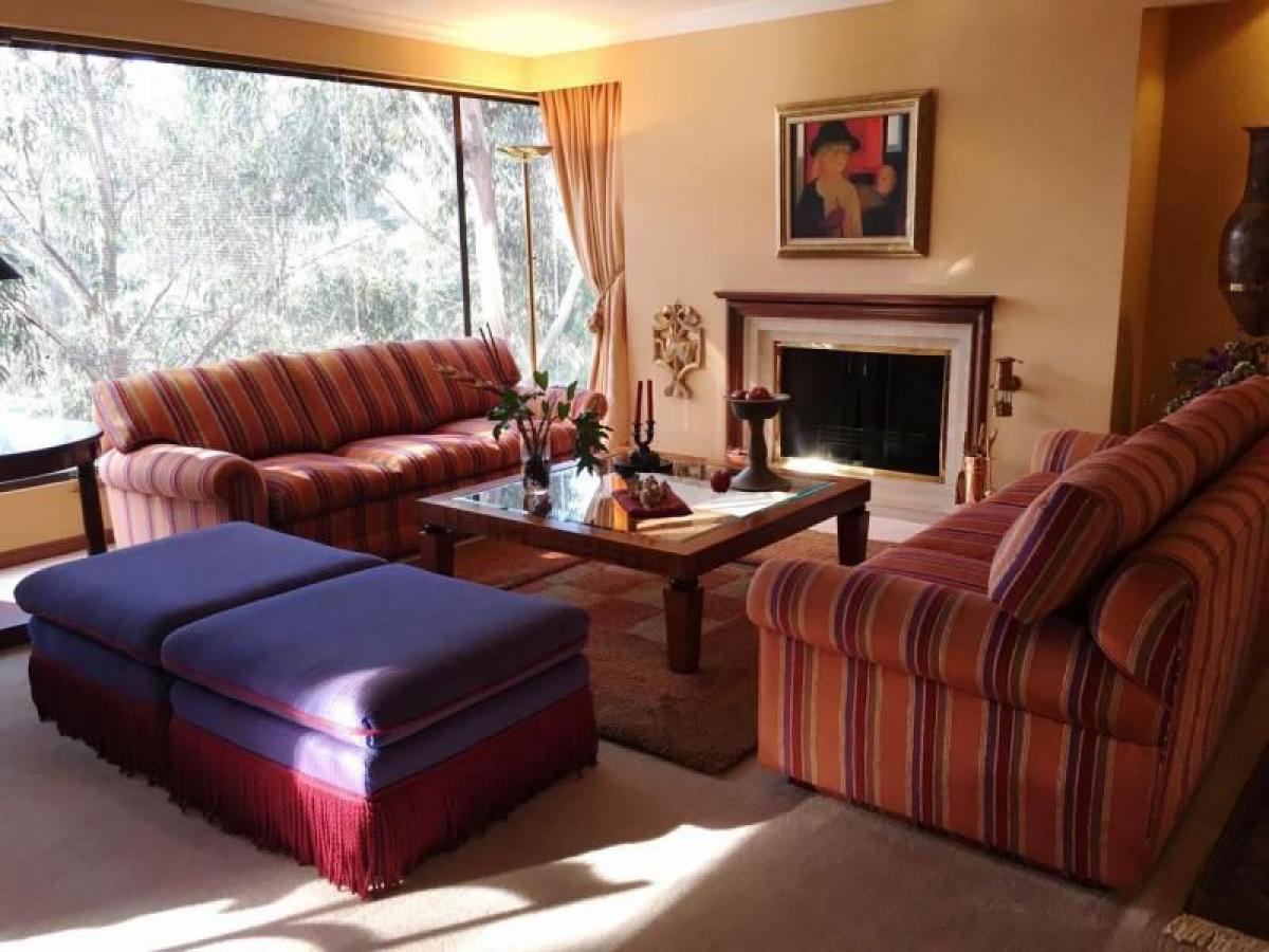 3 bedrooms House in Bogota, Colombia No. 13713