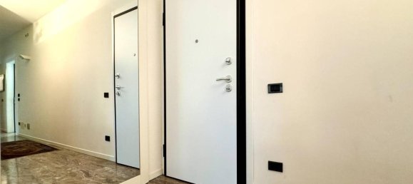 5 rooms Apartment in Vicenza, Italy No. 91506 27