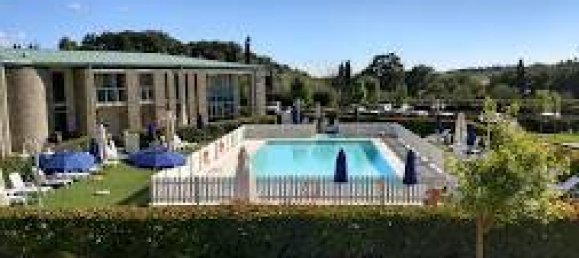 Hotel de 58 habitaciónes en Barberino Tavarnelle, Italy No. 207449 8