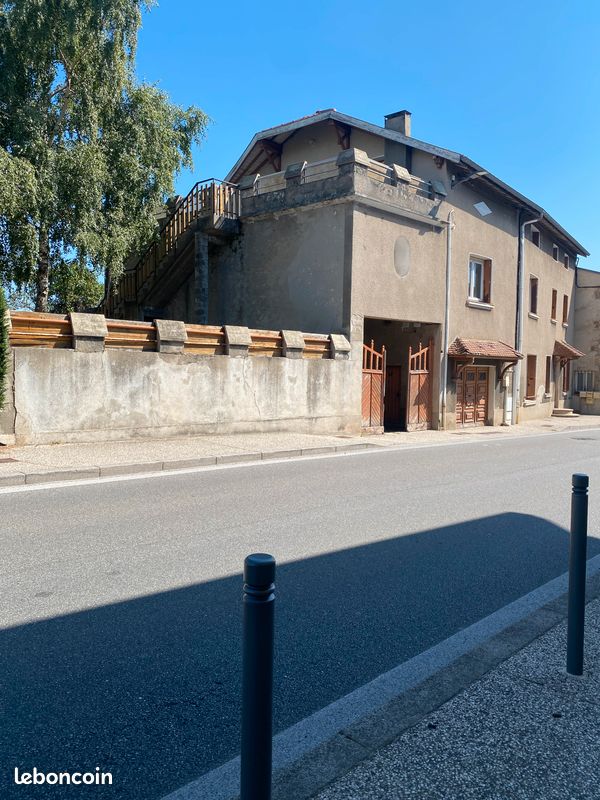 13 bedrooms Townhouse in Loire, France No. 317614