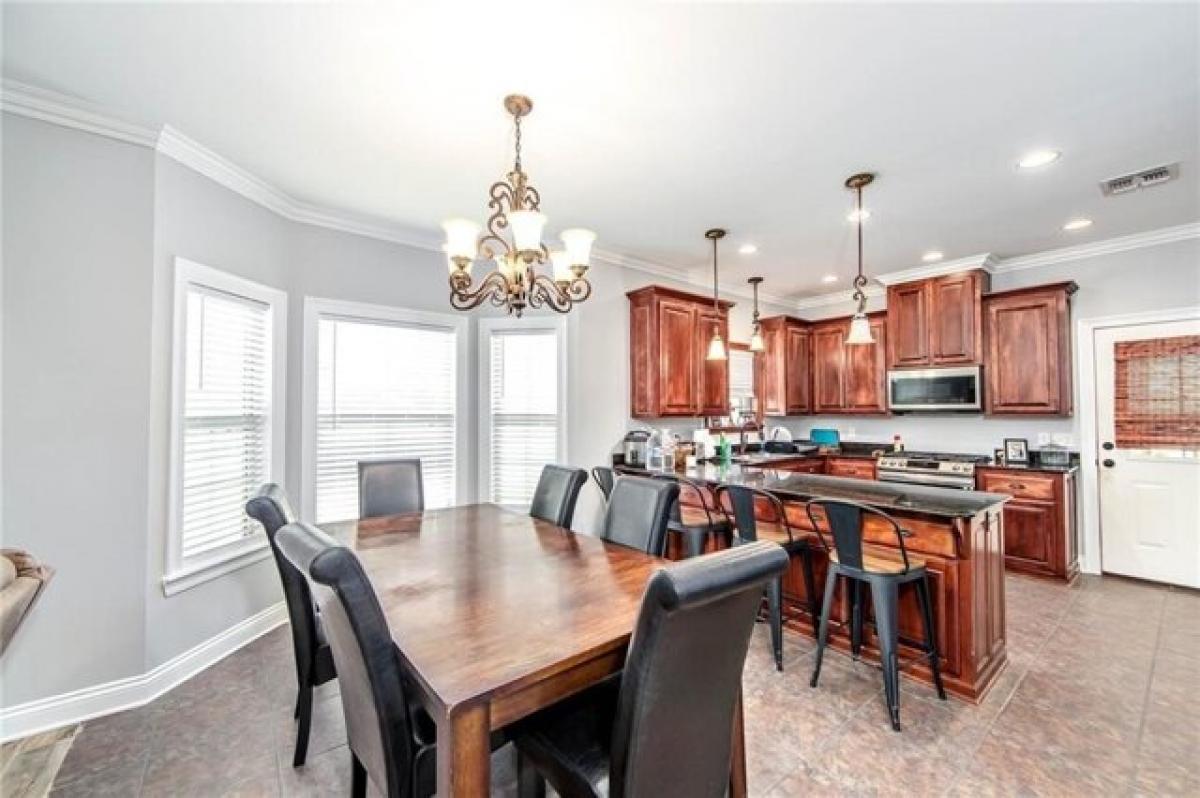 Casa de 3 dormitorios en Bourg, USA No. 440216