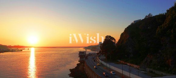 4 bedrooms Apartment in Porto, Portugal No. 108063 14