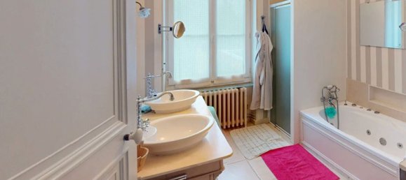 6 chambres Maison à Montargis, France No. 89370 11