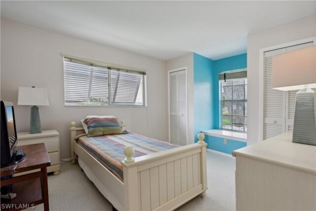 3 bedrooms House in Cape Coral, USA No. 422933