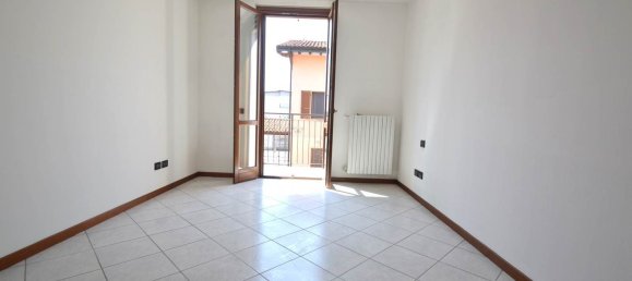 Квартира с 3 спальнями в Казальпустерленго, Италия № 364603 13