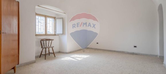 5-Zimmer Villa in Bari, Italy, Nr. 180902 31