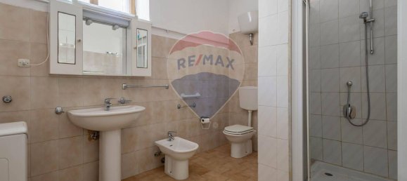 5-Zimmer Villa in Bari, Italy, Nr. 180902 29