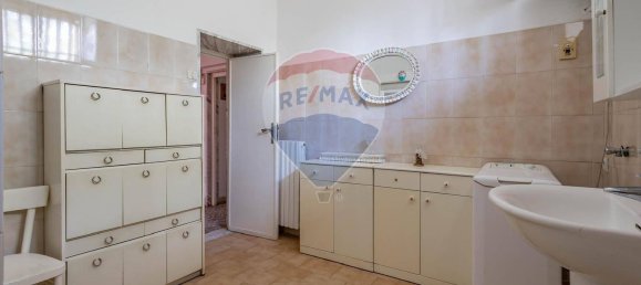 5-Zimmer Villa in Bari, Italy, Nr. 180902 30