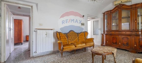 5-Zimmer Villa in Bari, Italy, Nr. 180902 23