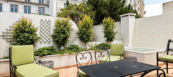 5 bedrooms House in Lisbon, Portugal No. 200805 30