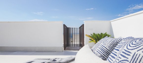 2 bedrooms Penthouse in Fuengirola, Spain No. 177818 21